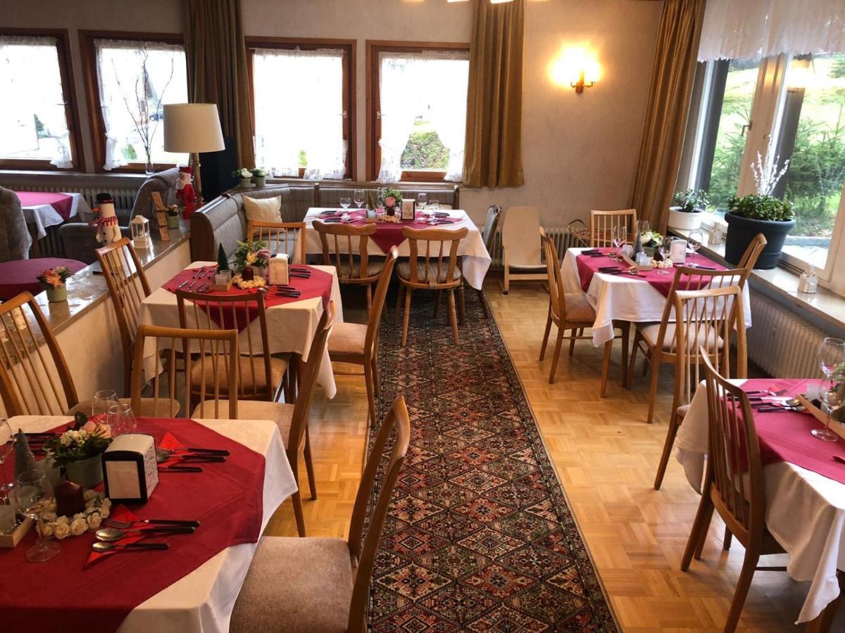 Hotel-Pension Schaetzle Schonwald  Екстериор снимка